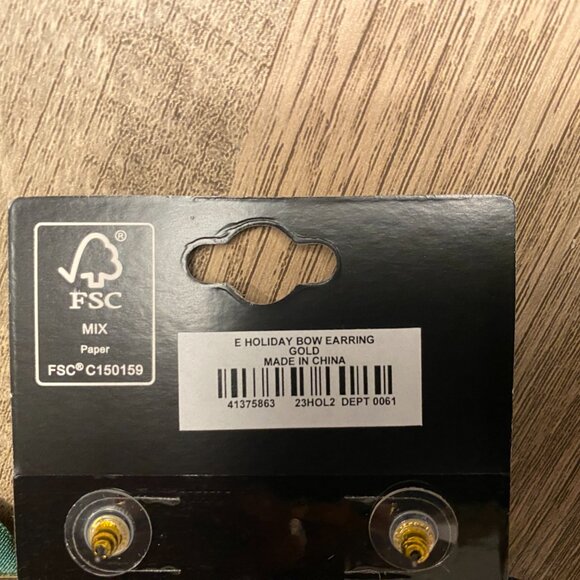 Torrid Holiday Bow Rhinestone Earring NWT - Picture 7 of 7